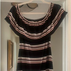 White House Black Market scalloped dress Small